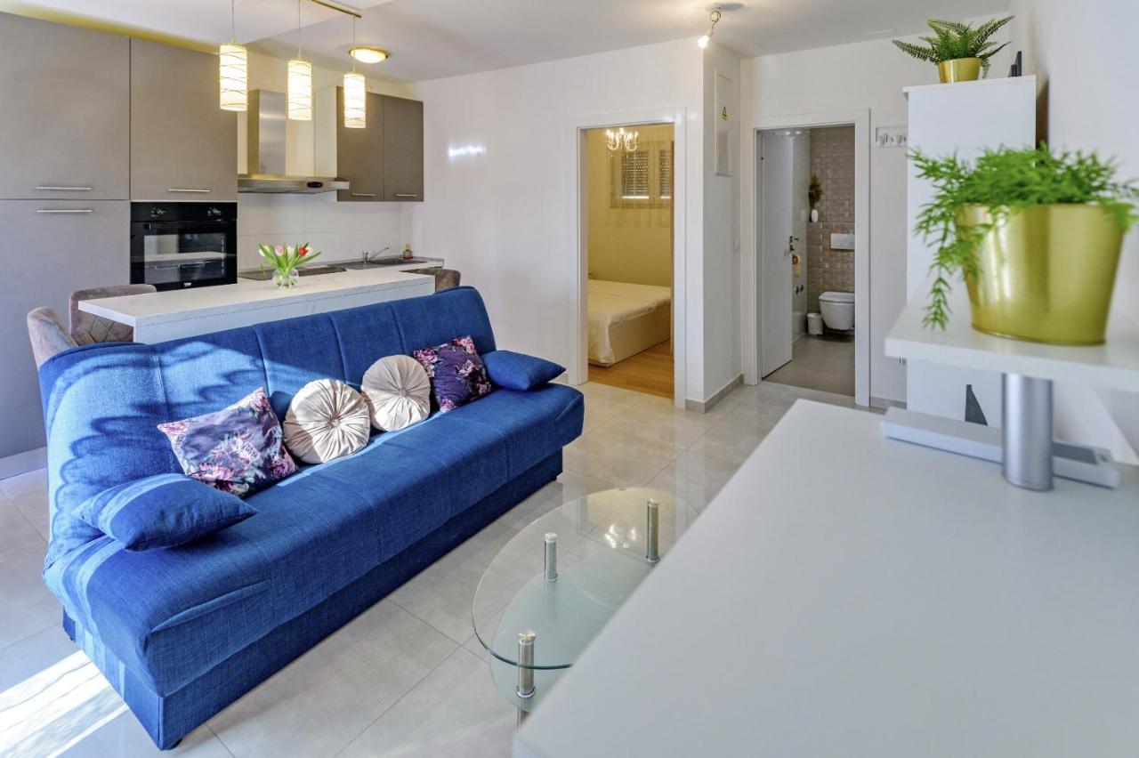 Holiday Apartment Zadar - With Summer Balcony And Parking Εξωτερικό φωτογραφία