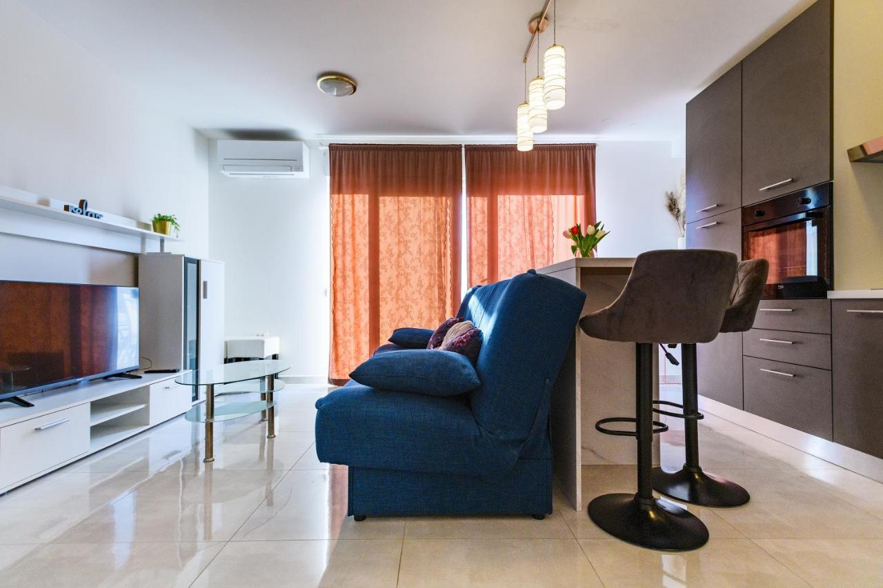 Holiday Apartment Zadar - With Summer Balcony And Parking Εξωτερικό φωτογραφία