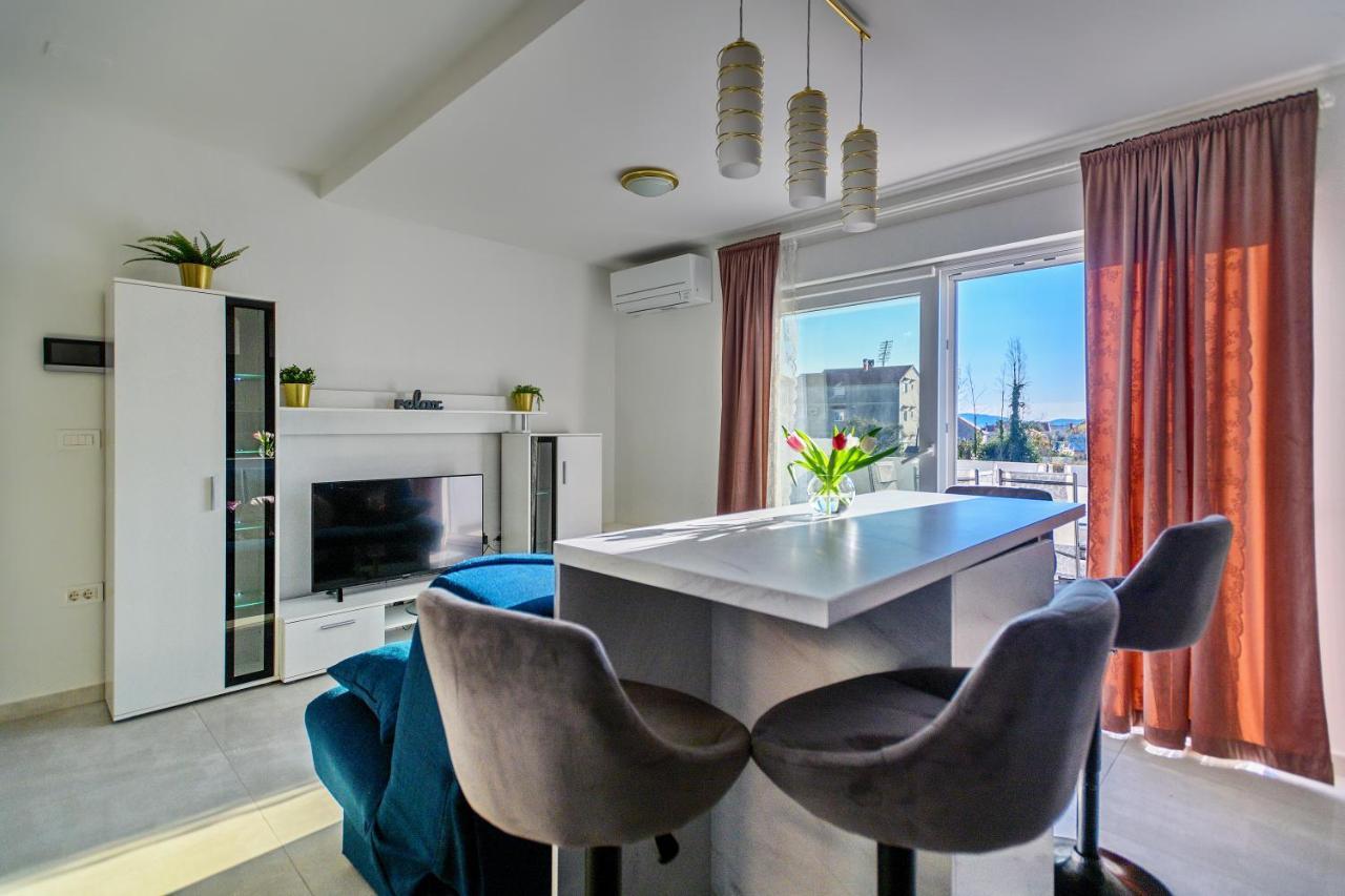 Holiday Apartment Zadar - With Summer Balcony And Parking Εξωτερικό φωτογραφία