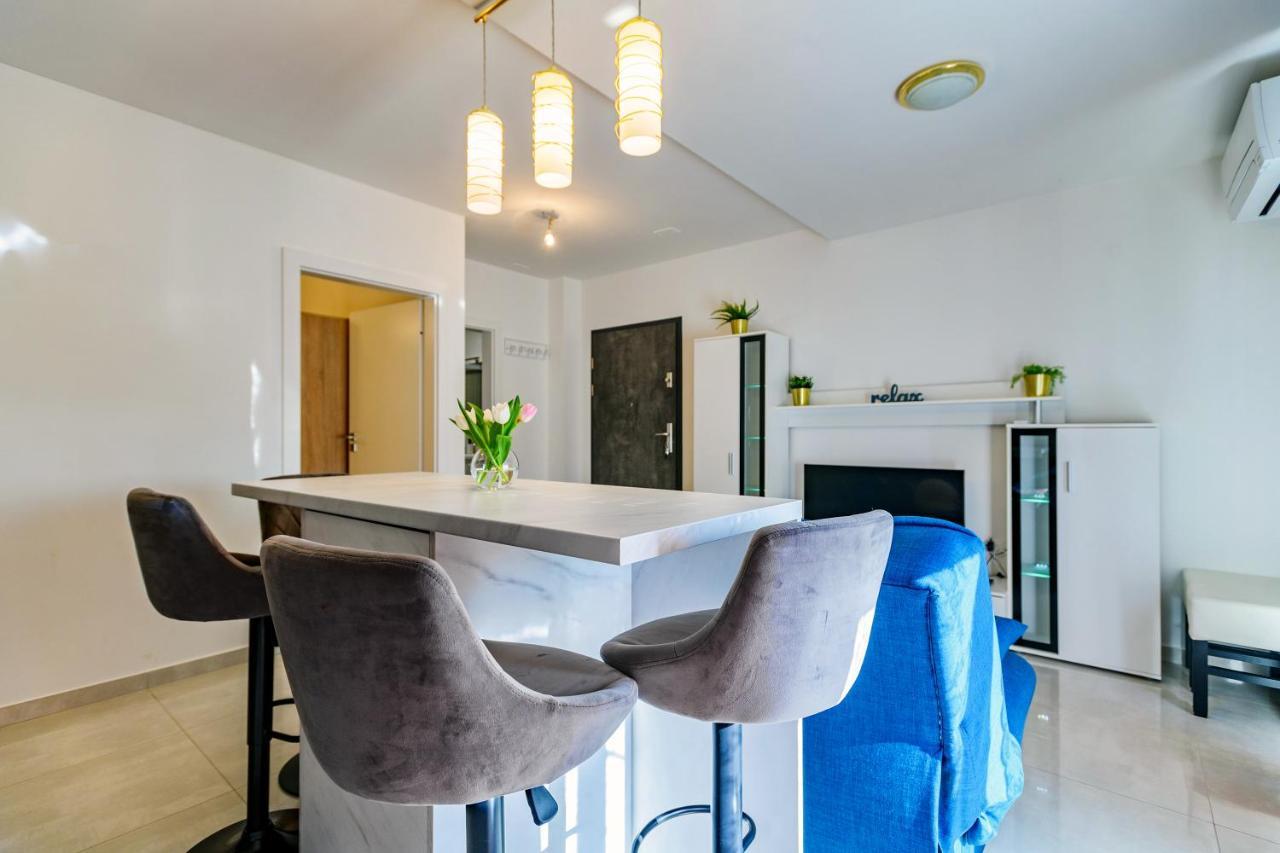 Holiday Apartment Zadar - With Summer Balcony And Parking Εξωτερικό φωτογραφία